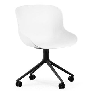 Normann Copenhagen Hyg polypropylene swivel chair with 4 wheels, black aluminium legs Normann Copenhagen Hyg White - Buy now on ShopDecor - Discover the best products by NORMANN COPENHAGEN design